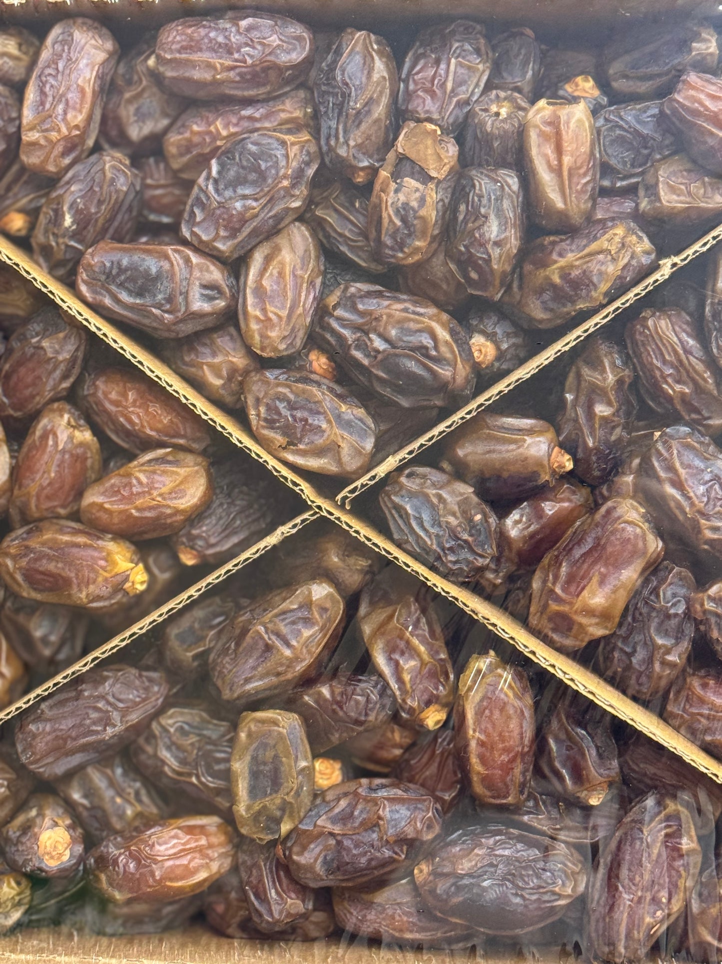 USDA Organic California Medjool Dates – Bulk Box