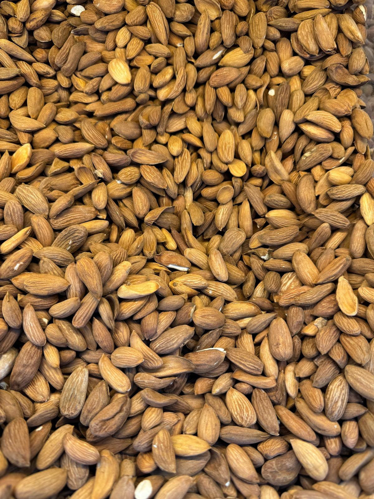 Badam (Almonds) 18.99/lb