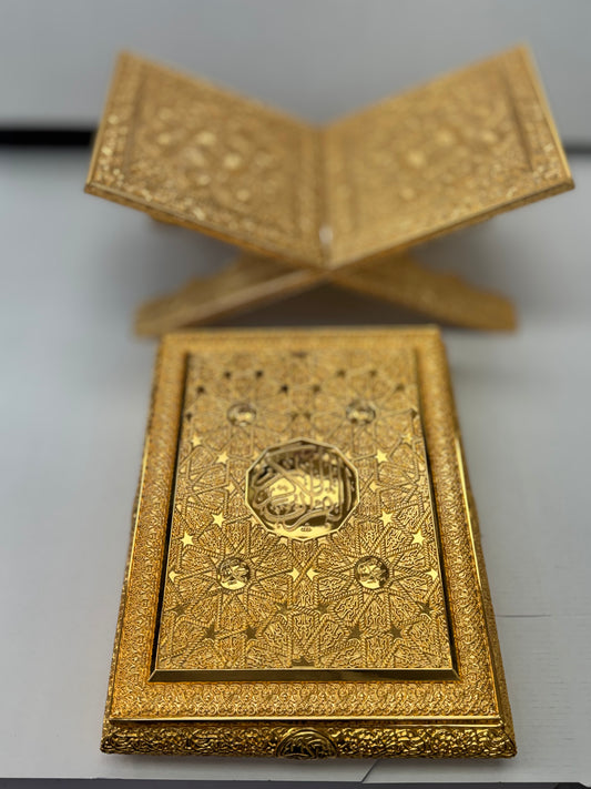 Royal Noor Gold Quran Set with Luxury Stand