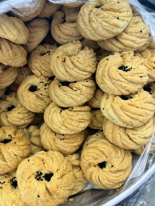 Afghan Black Seed Swirl Cookies – 12.99/lb کلچه شور وطنی