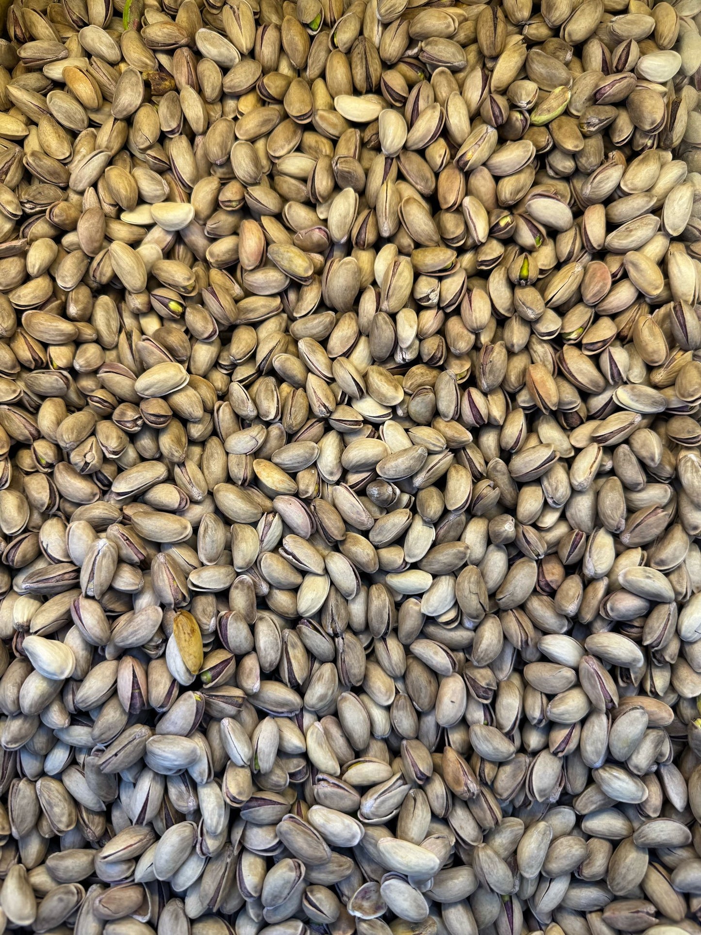Raw Pistachios (14.99/lb)