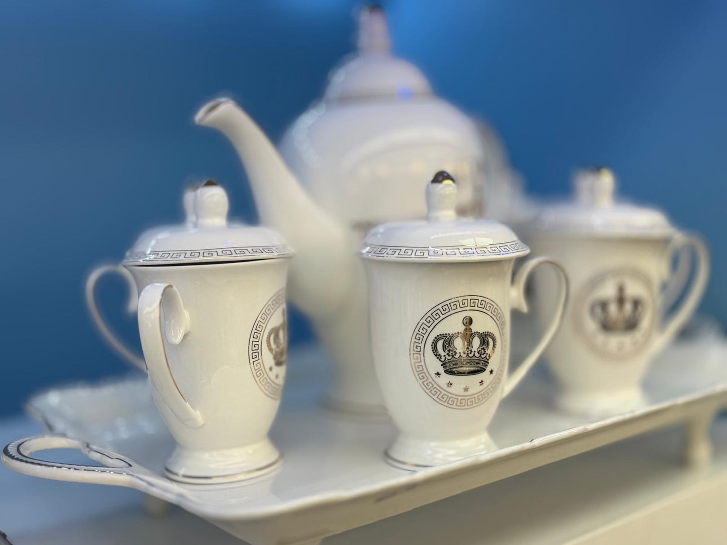 Royal Crown Porcelain Tea Set – 6 Piece Serving Set with Tray