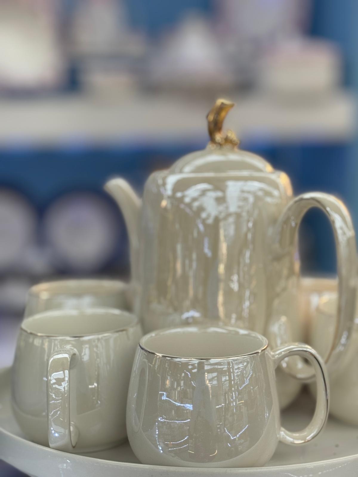 Pearl White Porcelain Tea Set – Elegant Teapot & Cup Set with Serving Tray