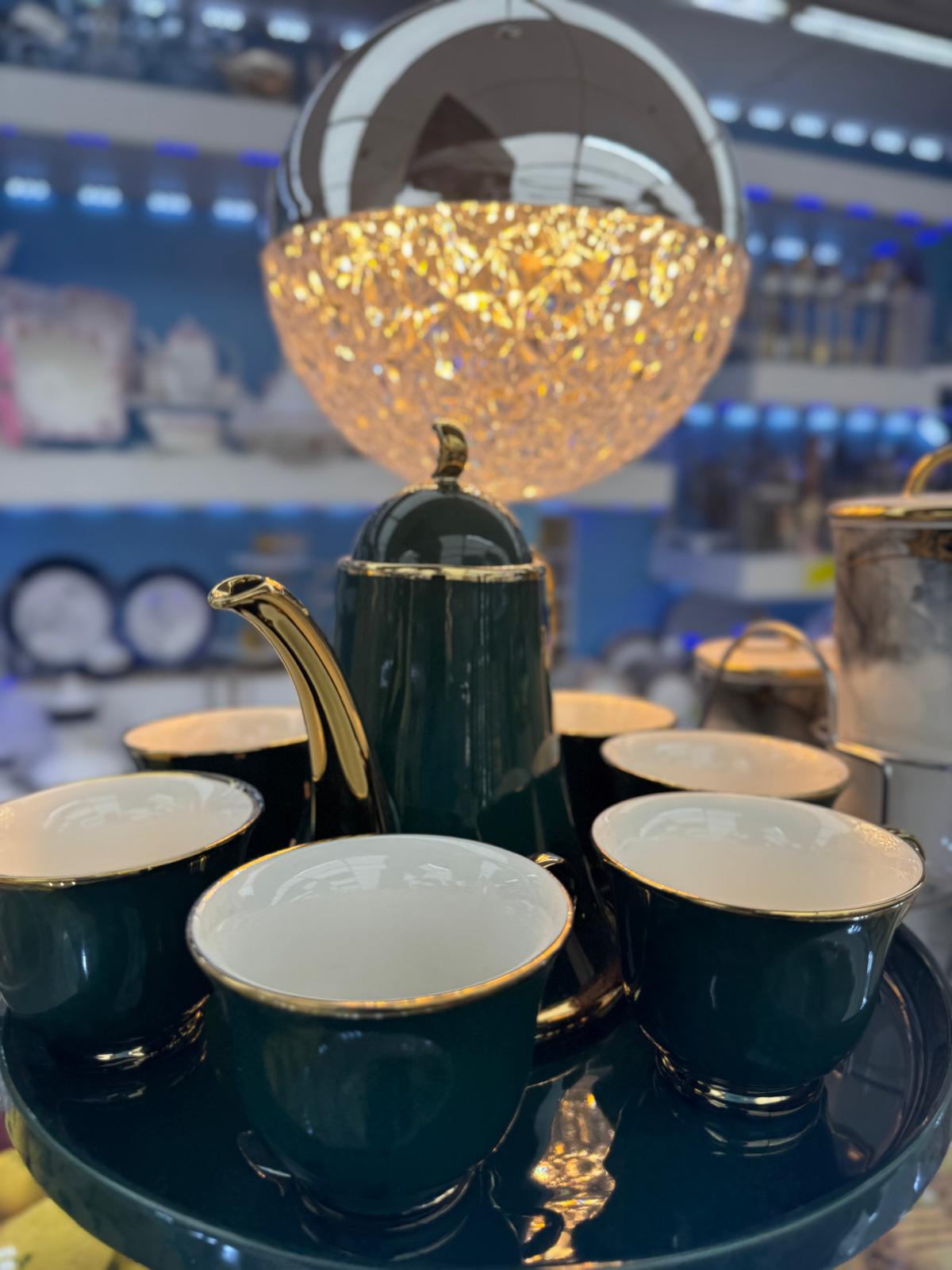 Emerald Gold Porcelain Tea Set – Elegant Teapot & Cup Set with Serving Tray